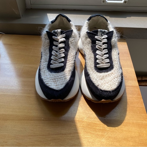 Good News Ombré Kook Sneakers - Picture 2 of 5